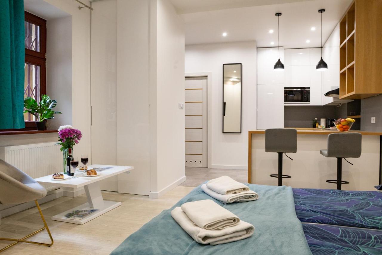 Shy But Shining! Lovely, Stylish & Fully Equipped. Daire Krakow Dış mekan fotoğraf