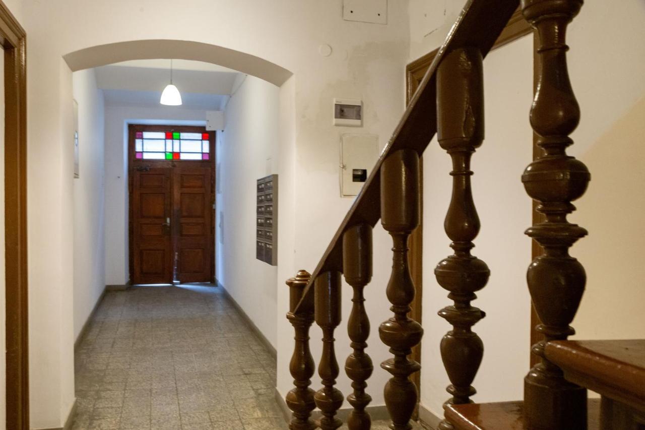 Shy But Shining! Lovely, Stylish & Fully Equipped. Daire Krakow Dış mekan fotoğraf